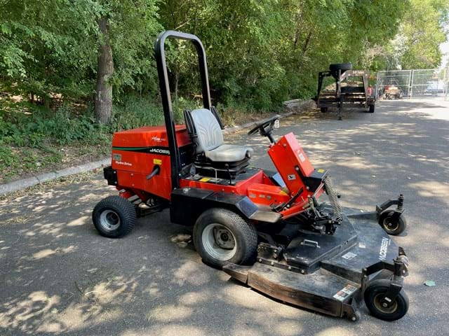 Jacobsen	Turfcat 2wd 